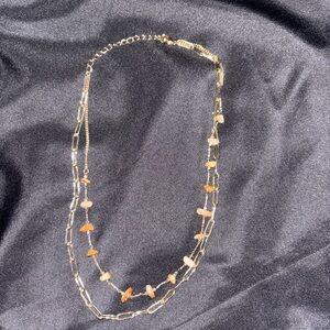 Elegant Gold and Rock Women's Necklace